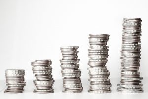 【2024年】エンジニアの年収・給料を徹底分析！業種・業界ごとに年収を算出してみた