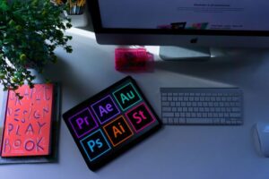 Webディレクターは在宅・フルリモートできる？必要なスキルや求人例を解説